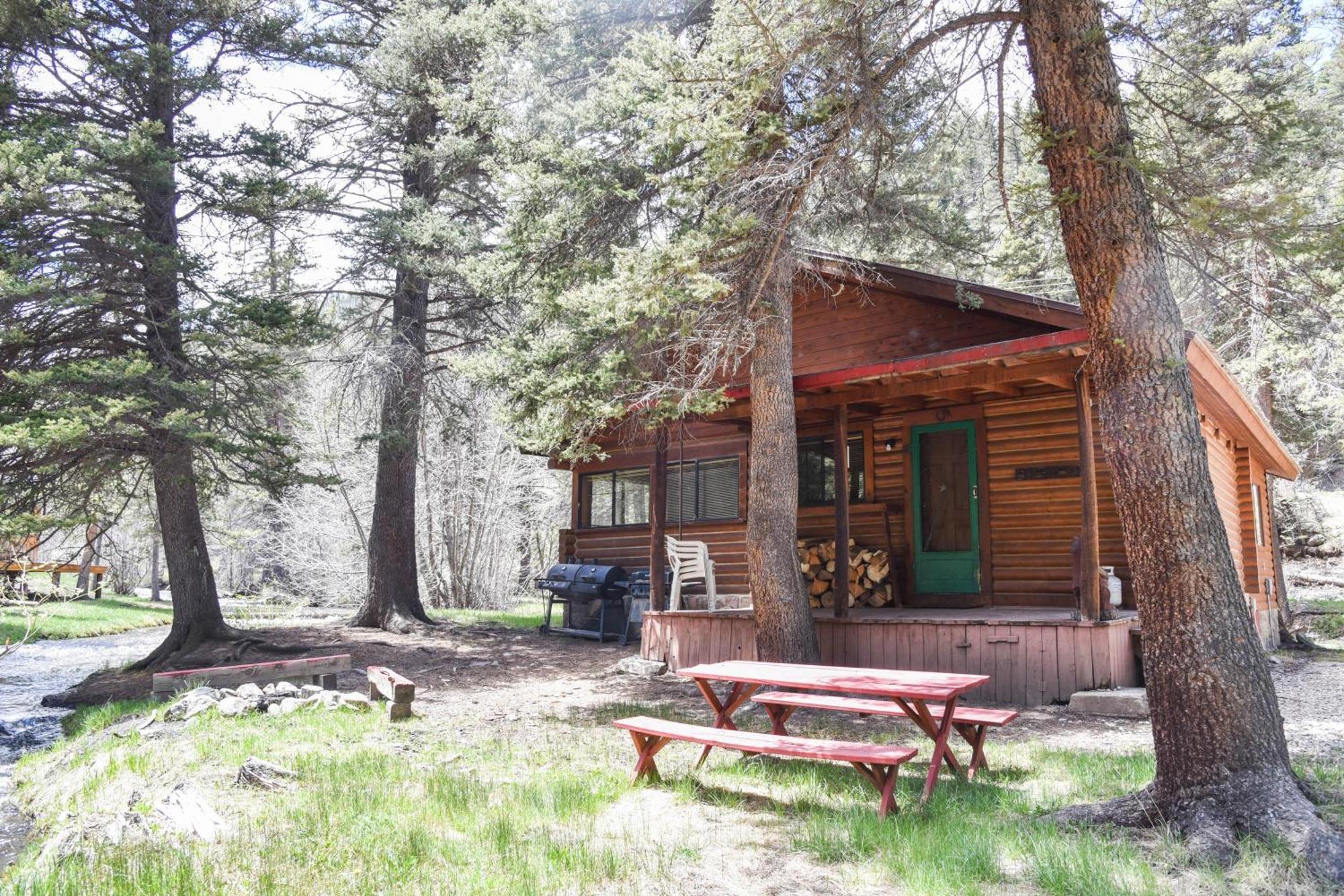 Bear Bait Cabin In Upper Valley With High Speed Wifi Ред-Ривер Экстерьер фото