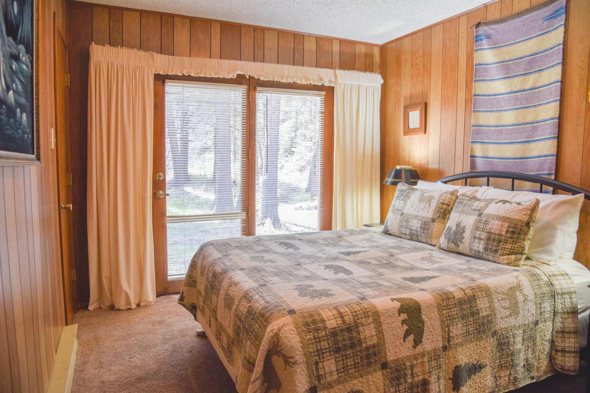 Bear Bait Cabin In Upper Valley With High Speed Wifi Ред-Ривер Экстерьер фото