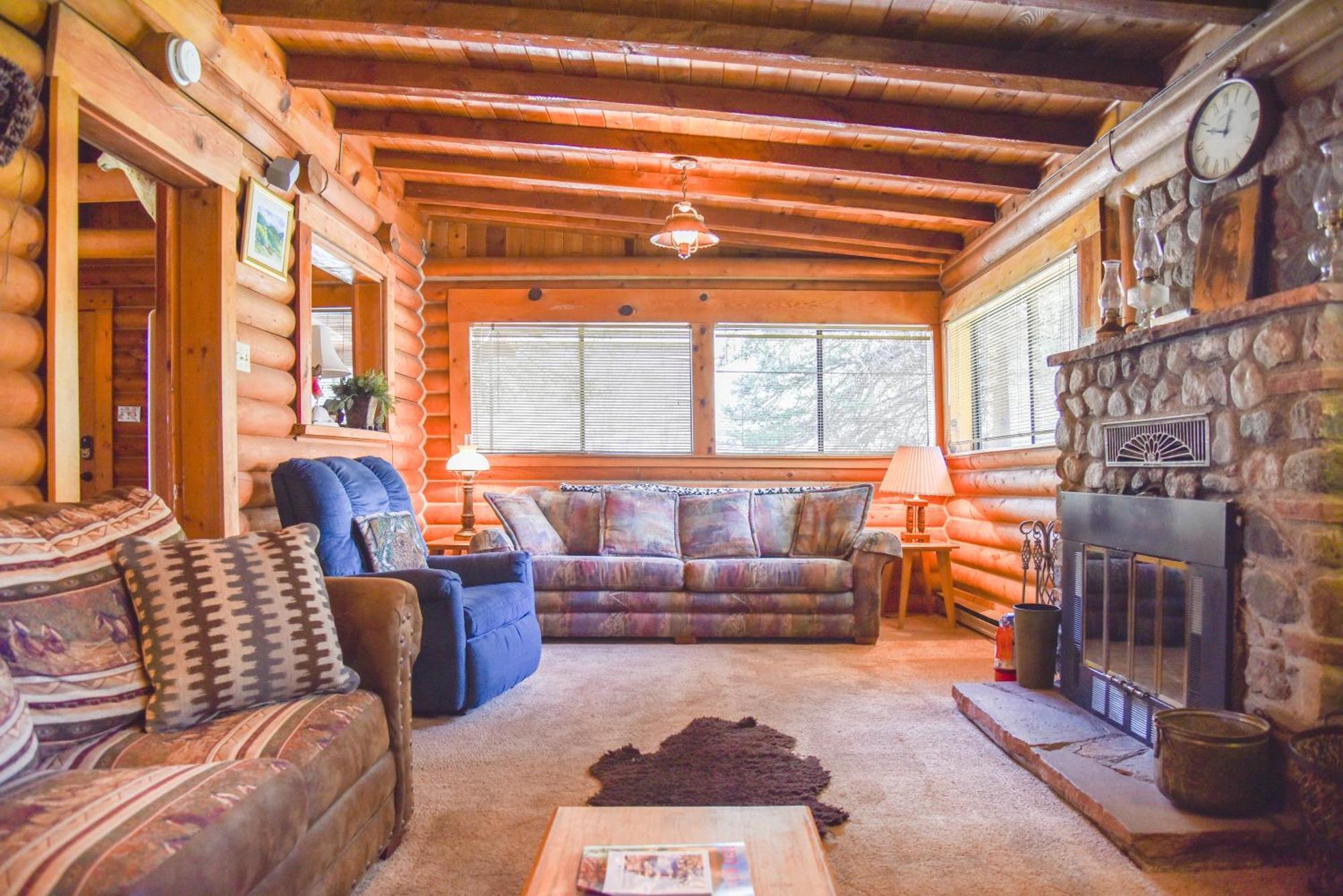 Bear Bait Cabin In Upper Valley With High Speed Wifi Ред-Ривер Экстерьер фото