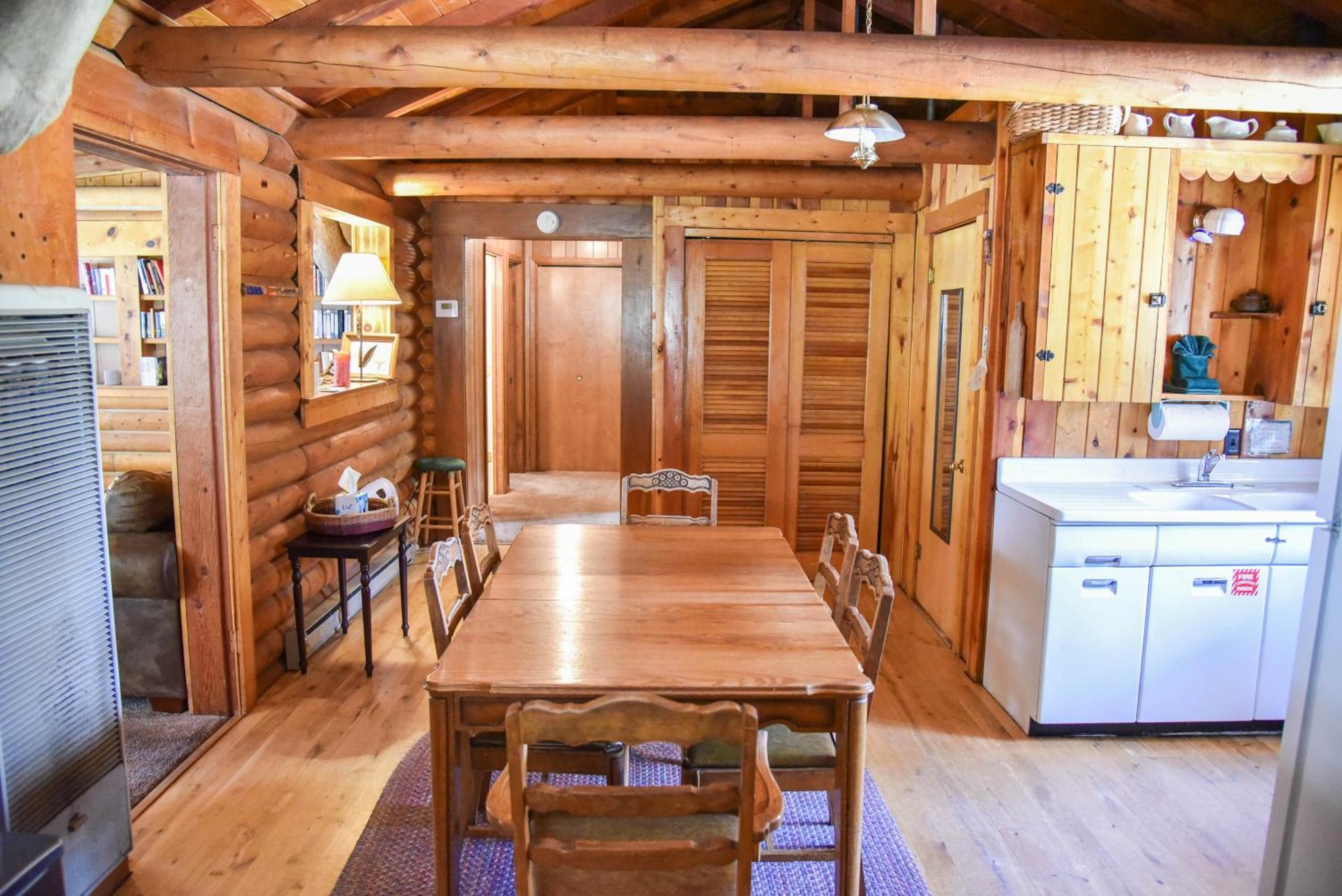 Bear Bait Cabin In Upper Valley With High Speed Wifi Ред-Ривер Экстерьер фото